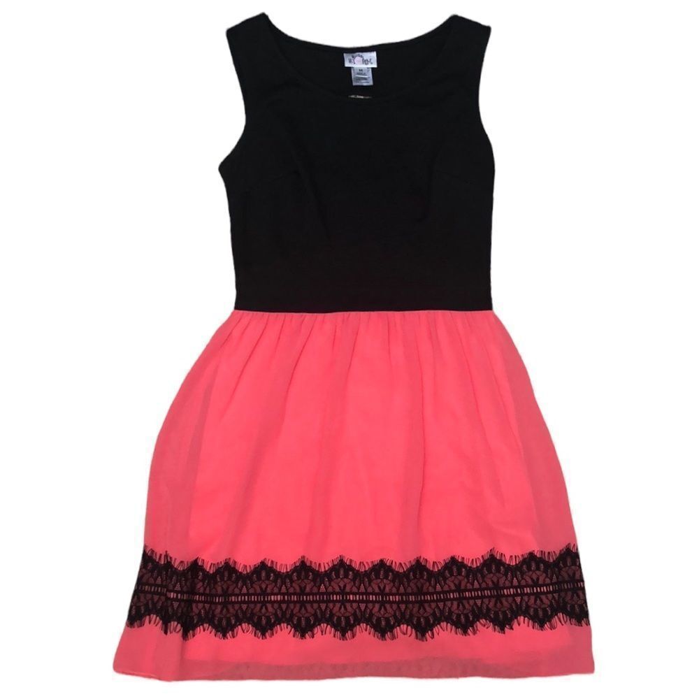 Sweet Storm Coral and Black Dress